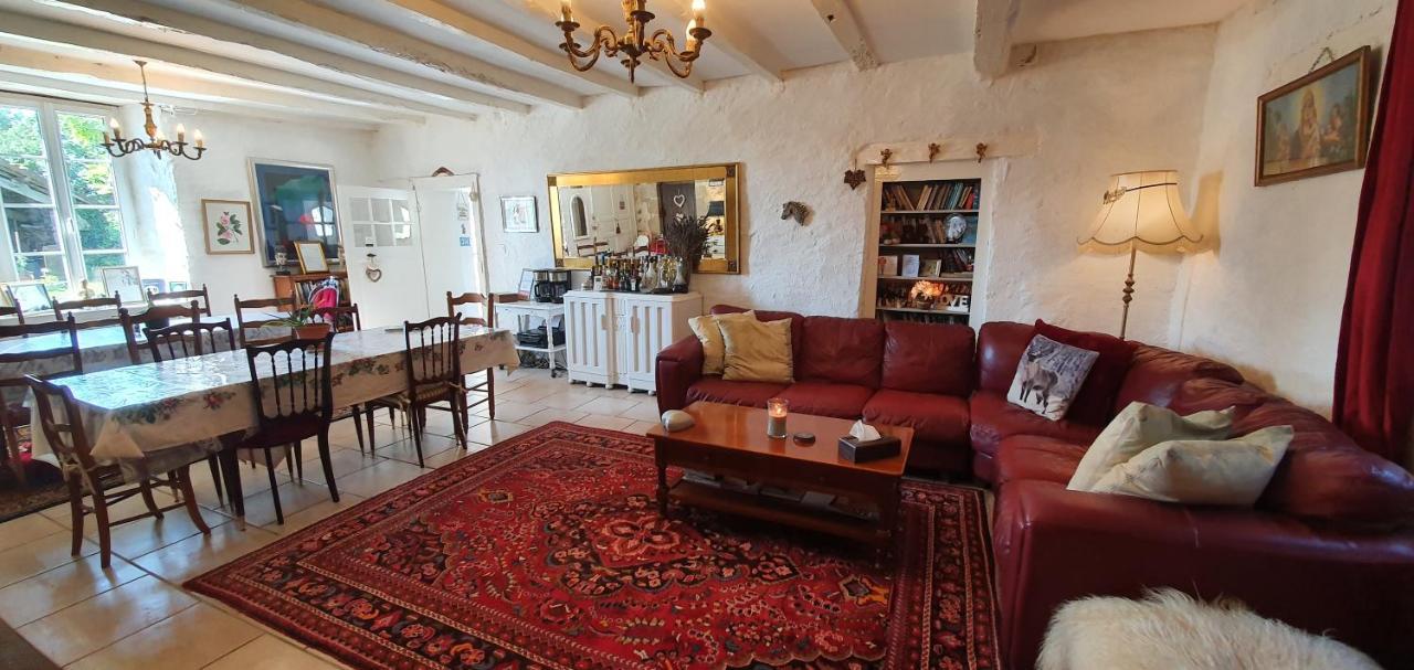 Bed and Breakfast Wisteria House Chanteloup  Екстер'єр фото