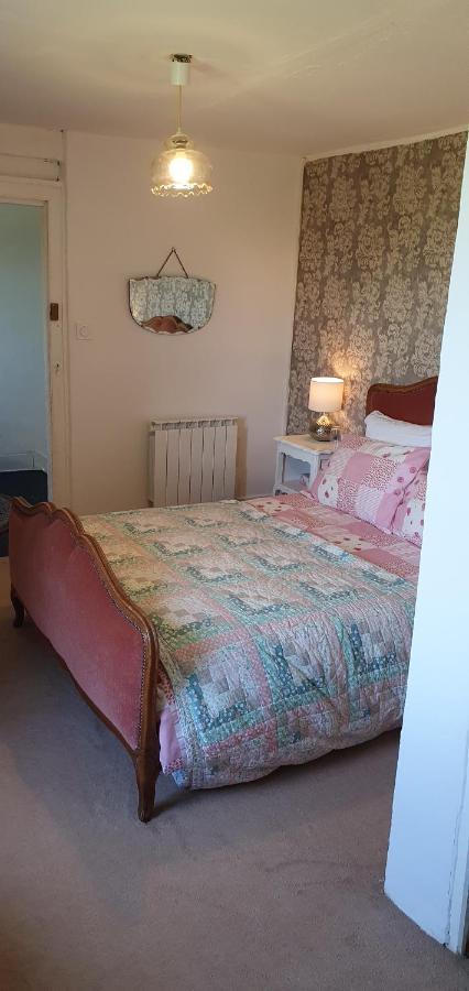Bed and Breakfast Wisteria House Chanteloup  Екстер'єр фото